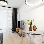 Superapart Domaniewska 2 - Near Westfield Mokotow *