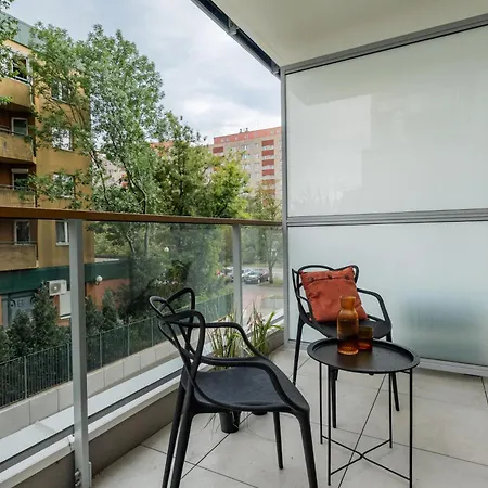 SuperApart Domaniewska apt 2